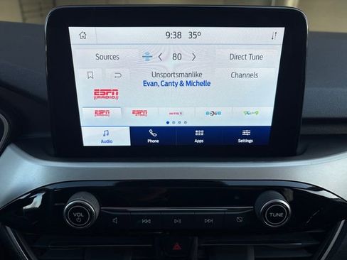 Used 2020 Ford Escape SE image 21