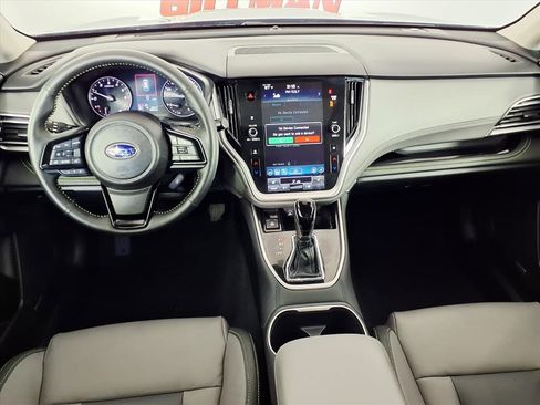 Certified 2025 Subaru Outback Onyx Edition image 11