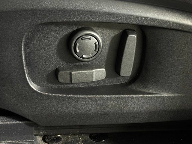 Used 2024 Land Rover Defender 110 S AWD/4WD image 23