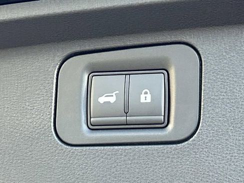 New 2026 INFINITI QX80 Pure image 13