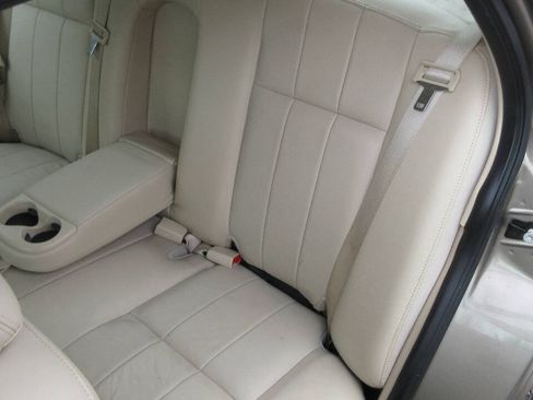 Used 2006 Mercury Grand Marquis LS RWD image 15