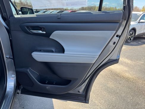 New 2026 Toyota Highlander XLE AWD/4WD image 26