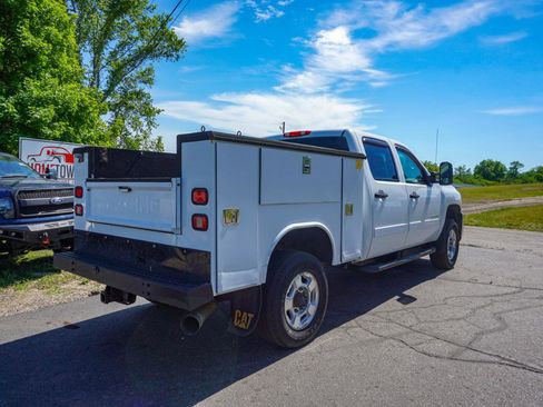 Used 2013 Chevrolet Silverado 2500 LT w/ Snow Plow Prep Package AWD/4WD image 3