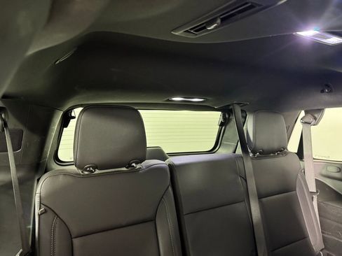 Used 2023 Chevrolet Tahoe Z71 w/ Luxury Package image 30