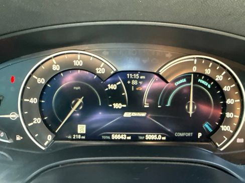 Used 2019 BMW 530e w/ Convenience Package RWD image 20