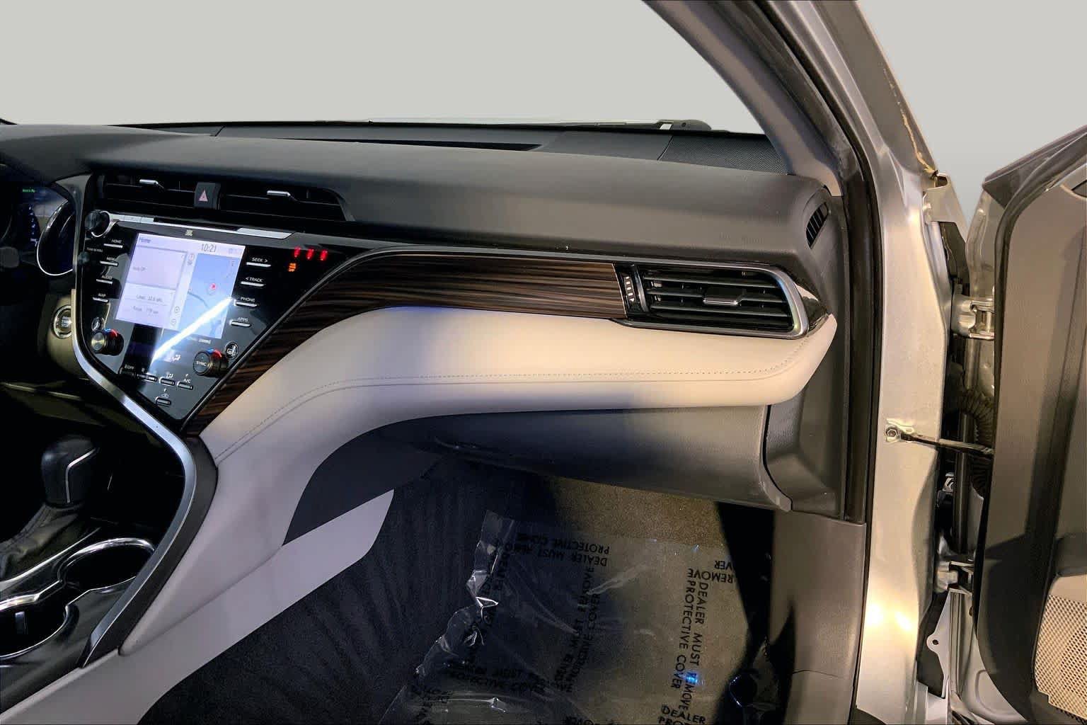 Used 2019 Toyota Camry XLE w/ Driver Assist Package FWD image 19