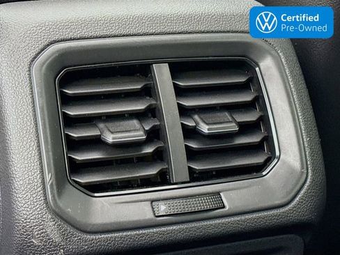 Certified 2023 Volkswagen Taos SEL image 27