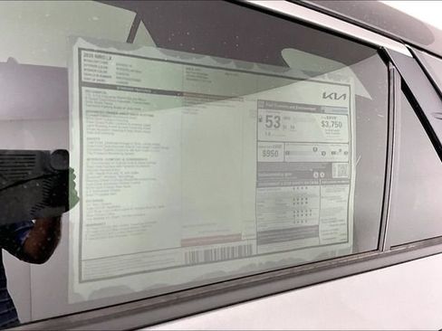 New 2026 Kia Niro LX FWD image 14