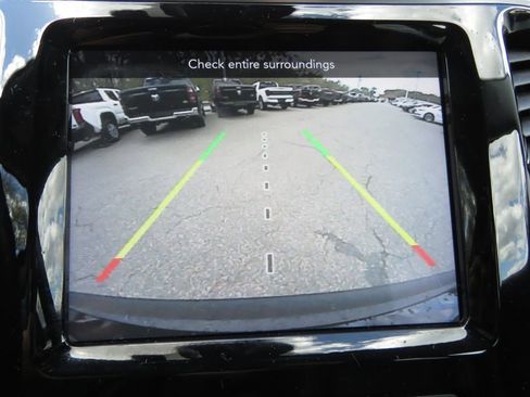 Used 2022 Jeep Cherokee Limited AWD/4WD image 25