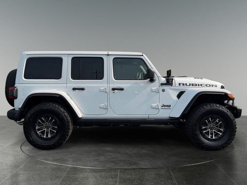 Used 2024 Jeep Wrangler Unlimited Rubicon 392 AWD/4WD image 10