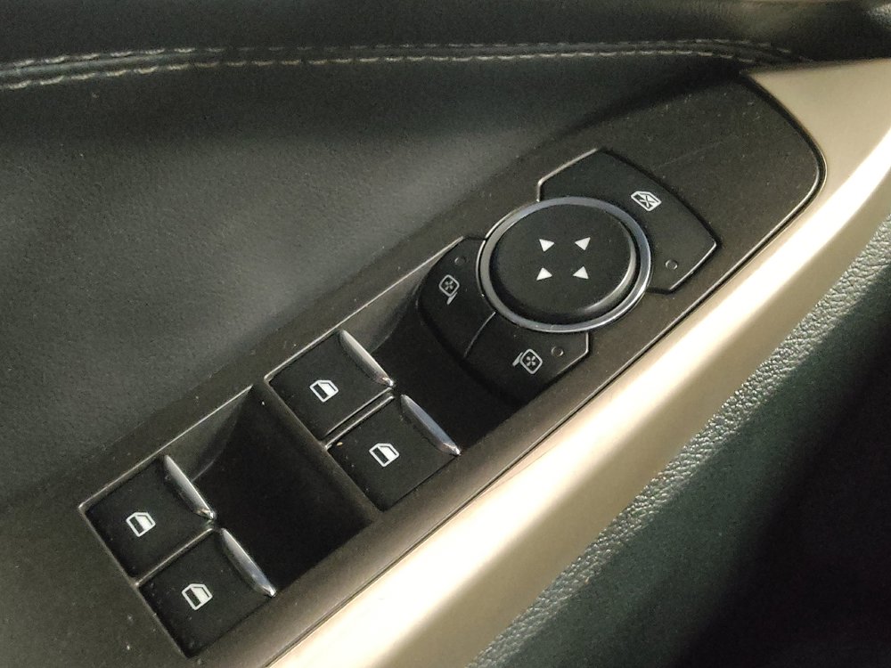 Used 2023 Ford Explorer XLT w/ Equipment Group 202A RWD image 27