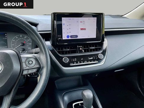 Used 2024 Toyota Corolla LE FWD image 7