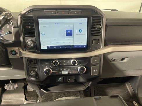 Used 2022 Ford F150 XLT w/ Equipment Group 302A High AWD/4WD image 16