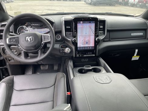 Used 2025 RAM 1500 Laramie w/ Laramie Southwest Edition AWD/4WD image 15