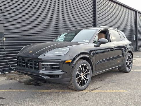 New 2026 Porsche Cayenne image 1
