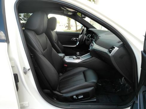 Used 2022 BMW 330e w/ Driving Assistance Package RWD image 22
