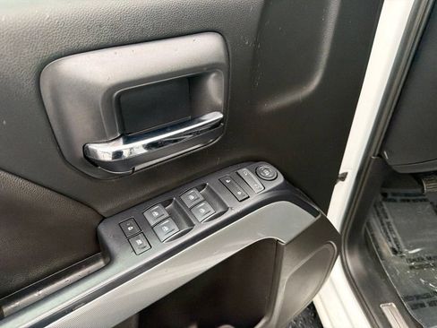 Used 2018 Chevrolet Silverado 1500 LT w/ All Star Edition AWD/4WD image 18