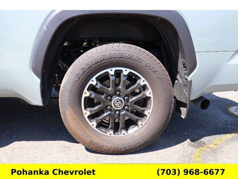 Used 2022 Toyota Tundra SR5 w/ TRD Off-Road Package AWD/4WD image 29