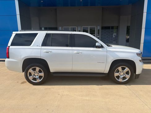 Used 2017 Chevrolet Tahoe LT RWD image 8