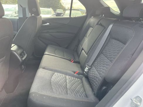 Used 2020 Chevrolet Equinox LT image 23