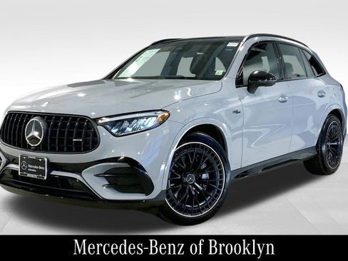 Used 2026 Mercedes-Benz GLC 43 AMG 4MATIC image 3
