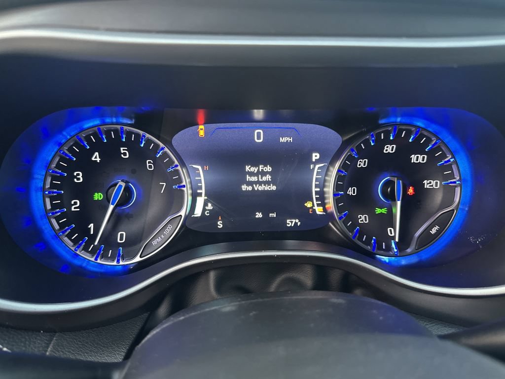 New 2026 Chrysler Pacifica Select FWD image 25