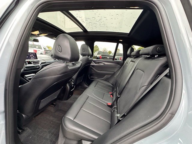 Used 2024 BMW X3 xDrive30i w/ Premium Package w/ZPA AWD/4WD image 17