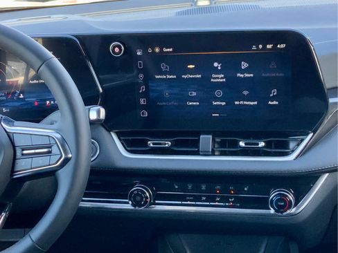 New 2026 Chevrolet Equinox LT w/ Midnight Edition AWD/4WD image 42