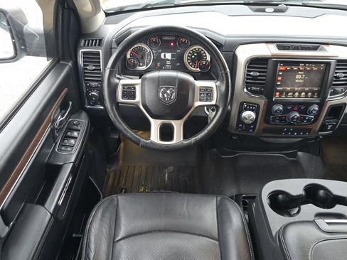 Used 2015 RAM 1500 Laramie AWD/4WD image 20