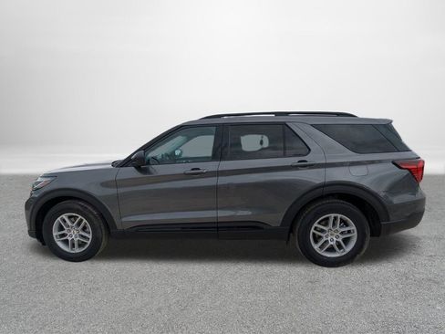 New 2026 Ford Explorer Active w/ Active Comfort Package image 6
