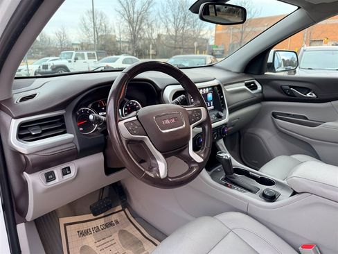 Used 2019 GMC Acadia SLT image 12