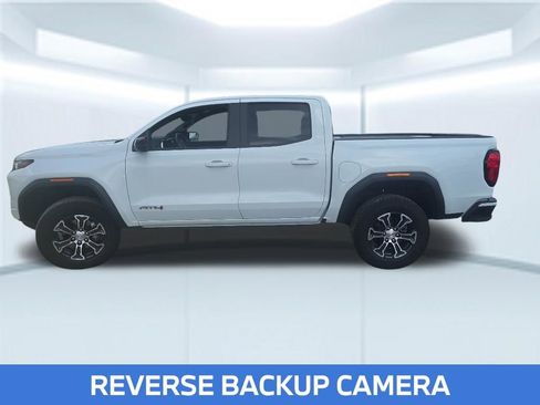 Used 2024 GMC Canyon AT4 w/ Canyon Safety Plus Package AWD/4WD image 4
