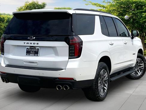 Used 2025 Chevrolet Tahoe Z71 AWD/4WD image 6