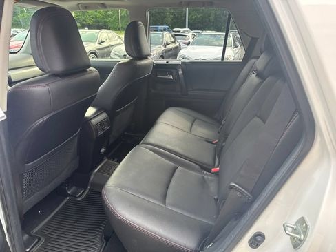 Used 2020 Toyota 4Runner TRD Off-Road Premium w/ Moonroof Package AWD/4WD image 50