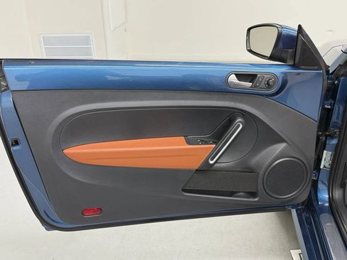 Used 2017 Volkswagen Beetle 1.8T Classic image 21