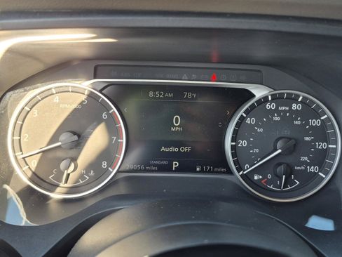 Certified 2023 Nissan Rogue SV FWD image 31