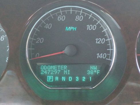 Used 2006 Buick Lucerne CXL w/ Luxury Package image 32