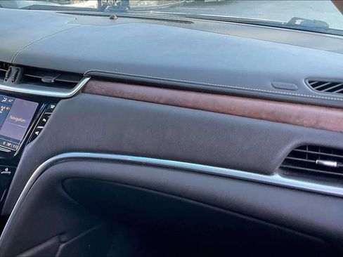 Used 2019 Cadillac XTS Luxury image 15