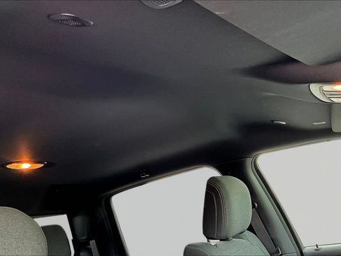 Used 2020 RAM 1500 Big Horn AWD/4WD image 30