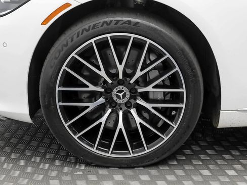 Used 2024 Mercedes-Benz S 580 4MATIC Sedan w/ Warmth & Comfort Package image 7