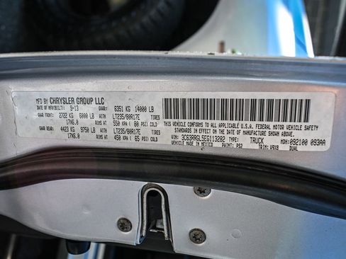 Used 2014 RAM 3500 Tradesman w/ Chrome Appearance Group AWD/4WD image 19