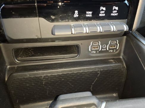 Certified 2022 RAM 1500 Big Horn image 20