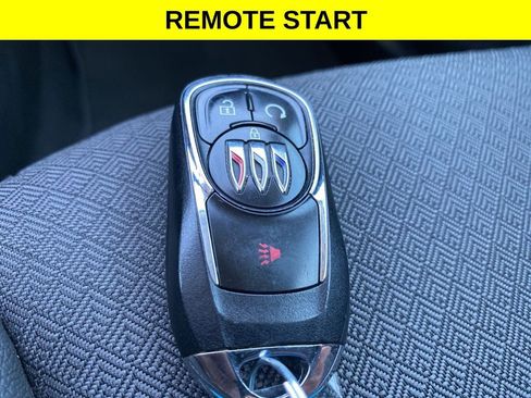 Used 2025 Buick Encore GX Preferred FWD image 13
