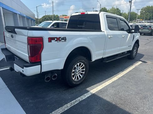 Used 2022 Ford F250 Lariat w/ Lariat Ultimate Package AWD/4WD image 5