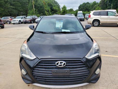 Used 2014 Hyundai Veloster Turbo FWD image 2