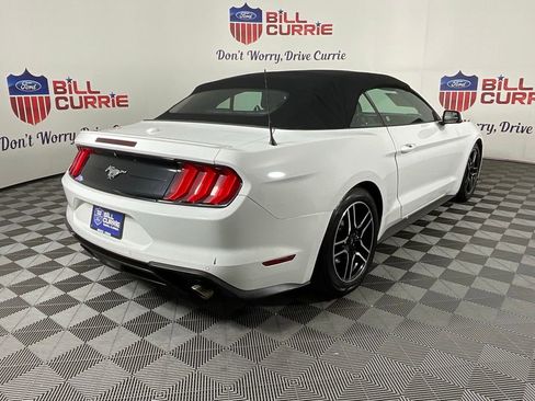 Used 2019 Ford Mustang Premium image 3
