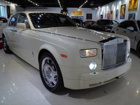 Used 2009 Rolls-Royce Phantom Sedan image 1