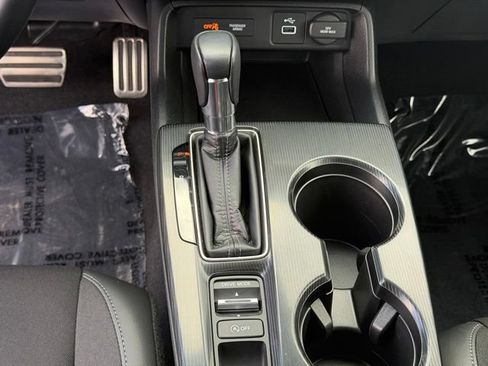 Used 2023 Honda Civic Sport image 13