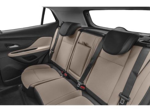 Used 2020 Buick Encore Essence image 16