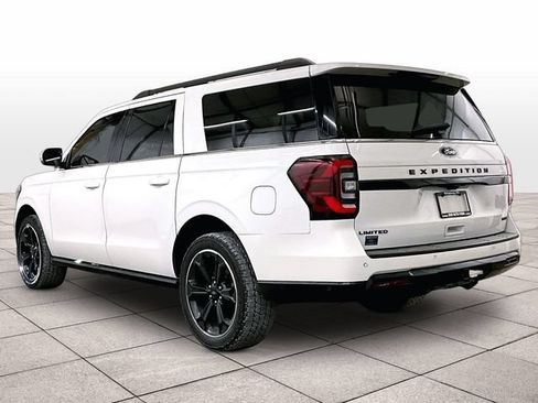Used 2022 Ford Expedition Max Limited AWD/4WD image 10